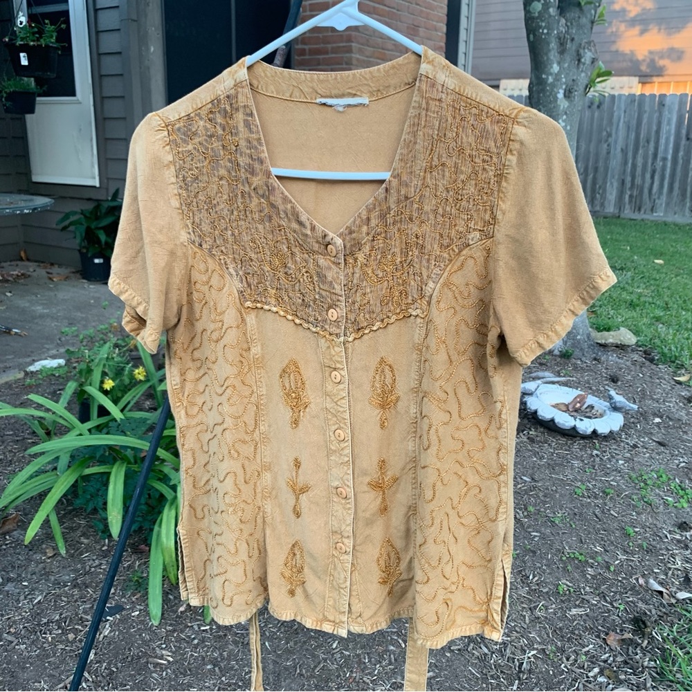 *SOLD* Embroidered Boho Short Sleeve Button Up Top